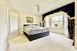 Photo 35- click for photo gallery